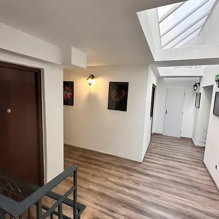 Old Town Хостел